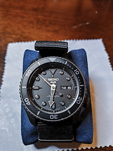 Seiko 5sport (2 foto / 2)