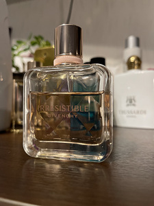 GIVENCHY Irresistible Givenchy EdP 50ml (1 foto / 1)