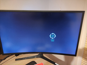 Монитор Samsung Kuver 32 дюйма 120Гц. LC32HG70QQUXEN (2 фото из 3)