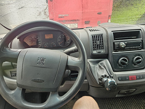 Peugeot boxer. (5 foto / 5)