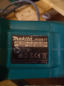 Makita JR3061T (2 foto / 2)