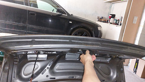 Audi 80 B4 pagasnikuluuk (3 foto / 4)