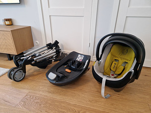 CYBEX Aton Q turvahäll + isofix base + QUINNY raam (2 foto / 2)
