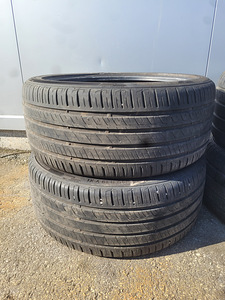 Продажа шин r19 (2 фото из 4)