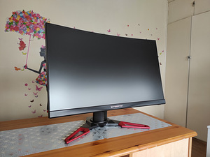 Acer Predator Z271U Curved | 27 inch | QHD | G-Sync | 165Hz (1 foto / 6)