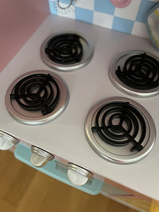 Игровая кухня (5 фото из 8)