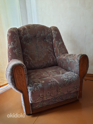 Кресло в очень хорошем состоянии (фото #1)