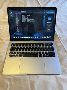 MacBook Pro 13" 2019 (1 foto / 3)