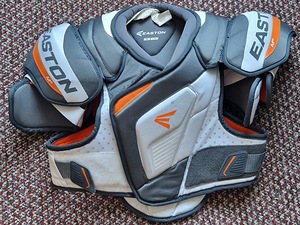 Защита тела для хоккея Easton Easton Ms Sr L/G (1 фото из 3)