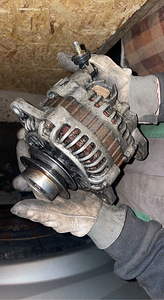 Generaator Nissan Primera 2.2 23100ad210 (1 foto / 3)