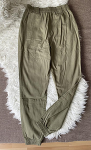 CROPP naiste khaki püksid, s. XS / 34 (3 foto / 3)
