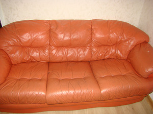 3-дюймовый кожаный диван-кровать, практически не использовал