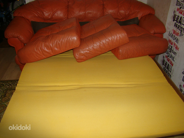 3-дюймовый кожаный диван-кровать, практически не использовал (фото #3)