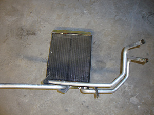 Mercedes W124 soojendusradiaator Behr (2 foto / 4)