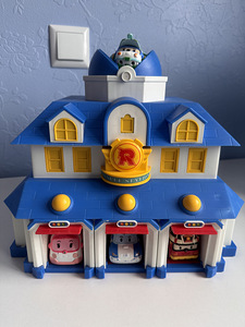 Robocar Poli, Robocar Poli autod ja maja (6 foto / 8)