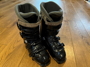 Mäesuusasaapad Salomon nr. 41-42 (2 foto / 5)