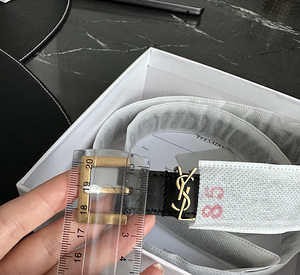 Реплика YSL (натуральная кожа) (3 фото из 8)