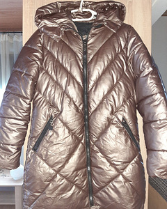 Теплая и яркая удлиненная куртка M/L