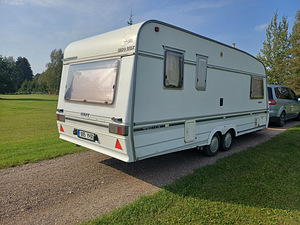 SWIFT CONQUEROR 550 LUX 1998a. (4 фото из 5)