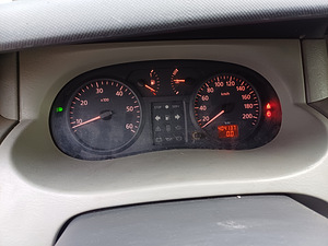Nissan Primastar Long 1,9td 74kw (7 foto / 9)