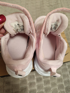 Nike tossud, suurus 23,5 (4 foto / 5)