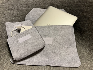 MacBook Air 13" 2017 + Sleeve (8 foto / 9)