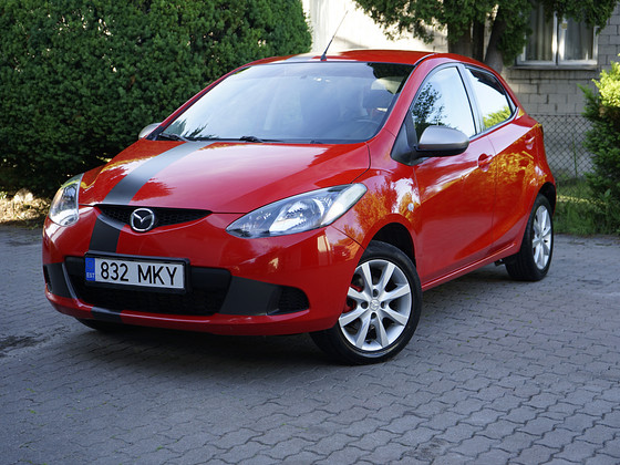 Mazda 2