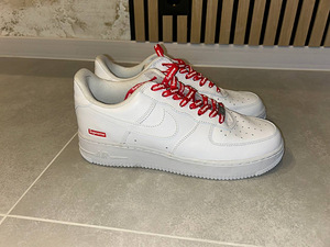 Nike Air Force 1 Supreme (1 foto / 7)
