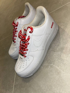 Nike Air Force 1 Supreme (3 foto / 7)