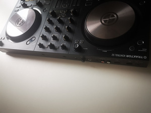 Traktor Kontrol S2 Mk3, DJ-pult. (4 foto / 4)