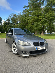 BMW 525 d facelift M pack (2 foto / 11)