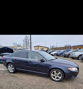 Volvo s80 Summum d5 136kw FULL OPTION (5 foto / 10)