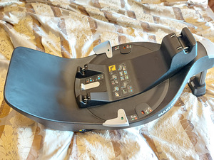 Maxi-cosi MC FAMILYFIX 360 (10 foto / 10)