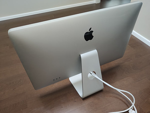Apple Cinema Display 27" (2 foto / 4)