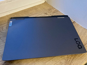 Lenovo LOQ 15IRH8 144 Hz RTX4050 Win 11 (4 foto / 7)