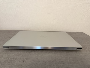 Dell XPS 15 9500 i9-10885H/16GB/1TB/GTX1650Ti (7 foto / 8)