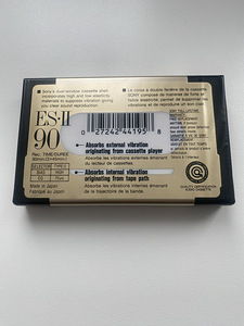 Sony ES 90 (2 фото из 3)