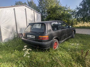 Toyota Corolla GTSi (4 foto / 10)