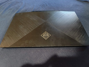 Mänguri sülearvuti HP Omen 17 (2 foto / 3)