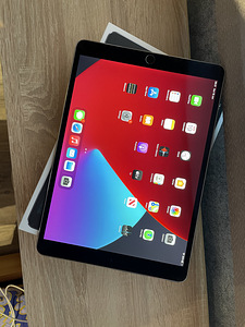 iPad Pro (10.5-inch) 64gb (3 фото из 4)