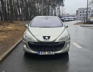 Peugeot 308 (3 foto / 8)