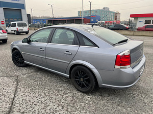 Opel Vectra C 2006, 164 000km (4 foto / 6)