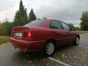 Suzuki Baleno (8 foto / 8)
