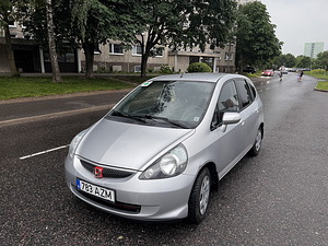 Honda Jazz 1.3 61kw 2006 (1 foto / 14)