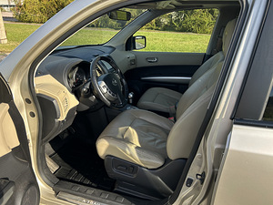 NISSAN X-TRAIL 2008 (10 foto / 13)