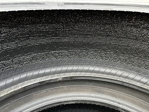 Pirelli Scorpion 255/45 R19 suverehvid (4 foto / 4)