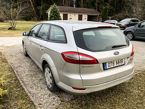 Ford Mondeo TDCi 2.0 85kW (7 foto / 12)