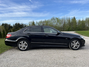 Mercedes-Benz E 350 CDI 4MATIC 3.0 V6 170kW (2 foto / 13)