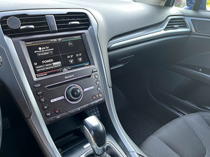 Ford Mondeo 2.0 TDCi 132kW (11 foto / 12)