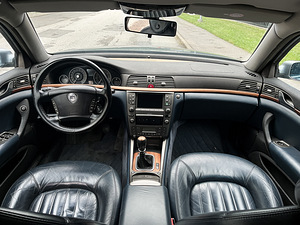Lancia Thesis 2.4 JTD (8 foto / 15)